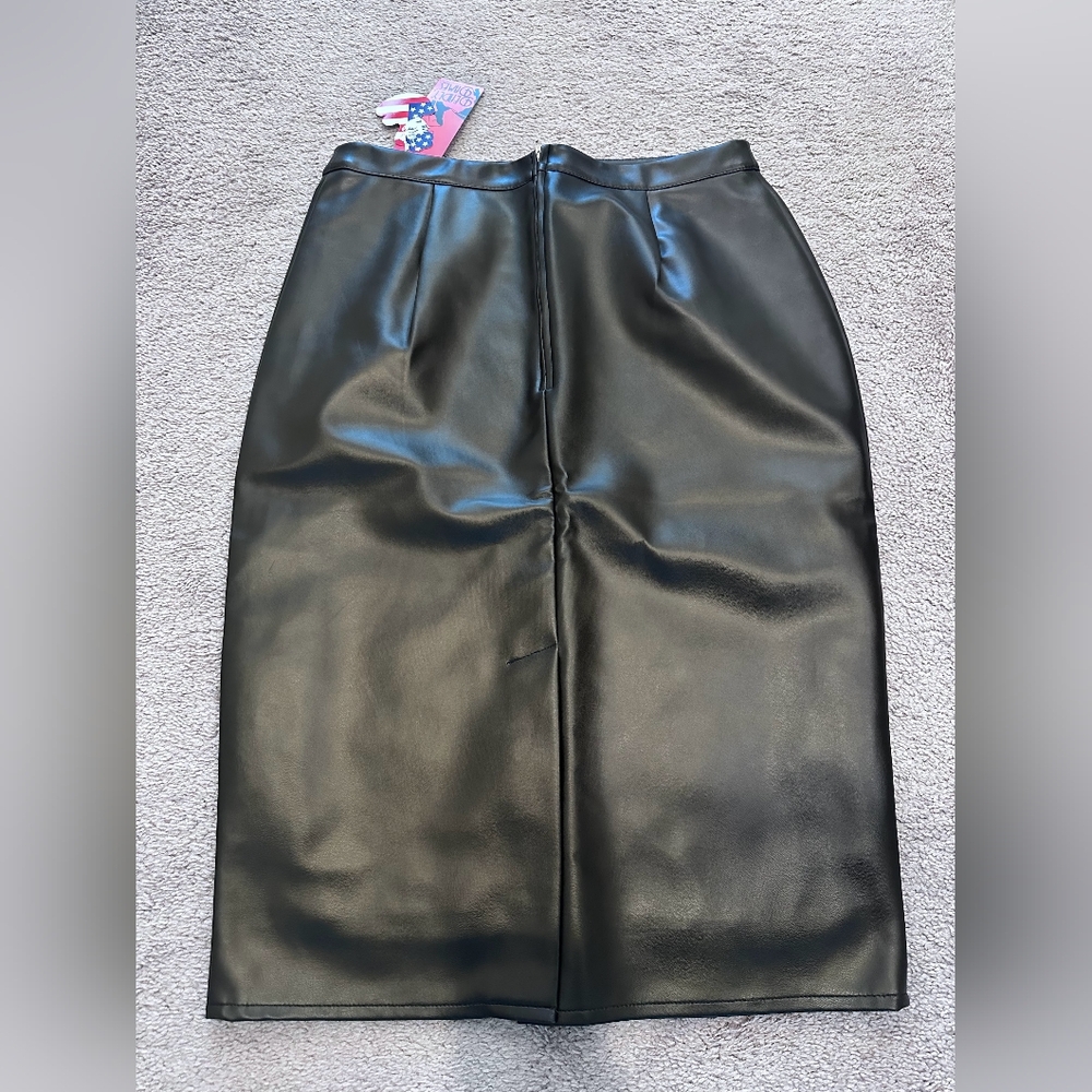 NWT Deadly Dames Black Faux Leather Skirt, 2XL - Picture 3 of 4